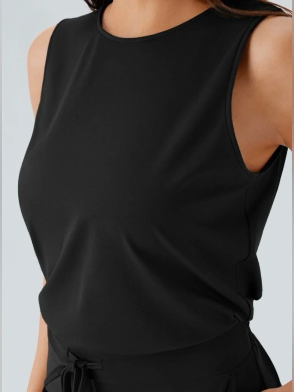 LARGE.  HALARA ROUND NECK DRAWSTRING JUMPSUIT